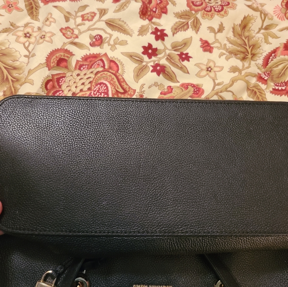 Michael Kors Tech-Friendly Bag - image 6